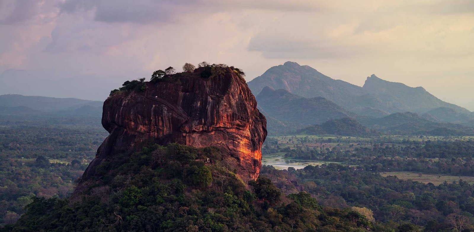 SIGIRIYA Sri Lanka
